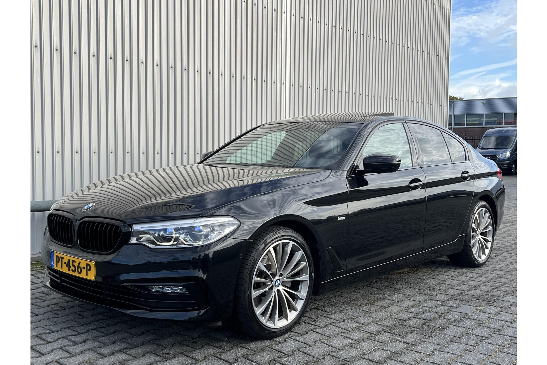 BMW 5 Serie 520d High Executive*DAKJE*HUD*CRUISE*NAVI.PROF*LED